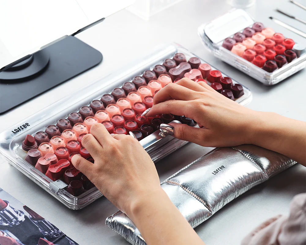Lipstick_Shop.webp